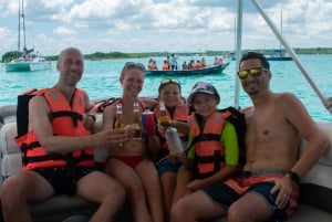 Tour en barco pontón de 3 h con acceso al Club de Playa y Kayaks gratuitos