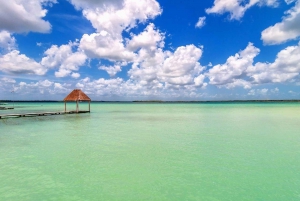 Bacalar: Tour de día completo a la laguna, cenote y paseo en pontón