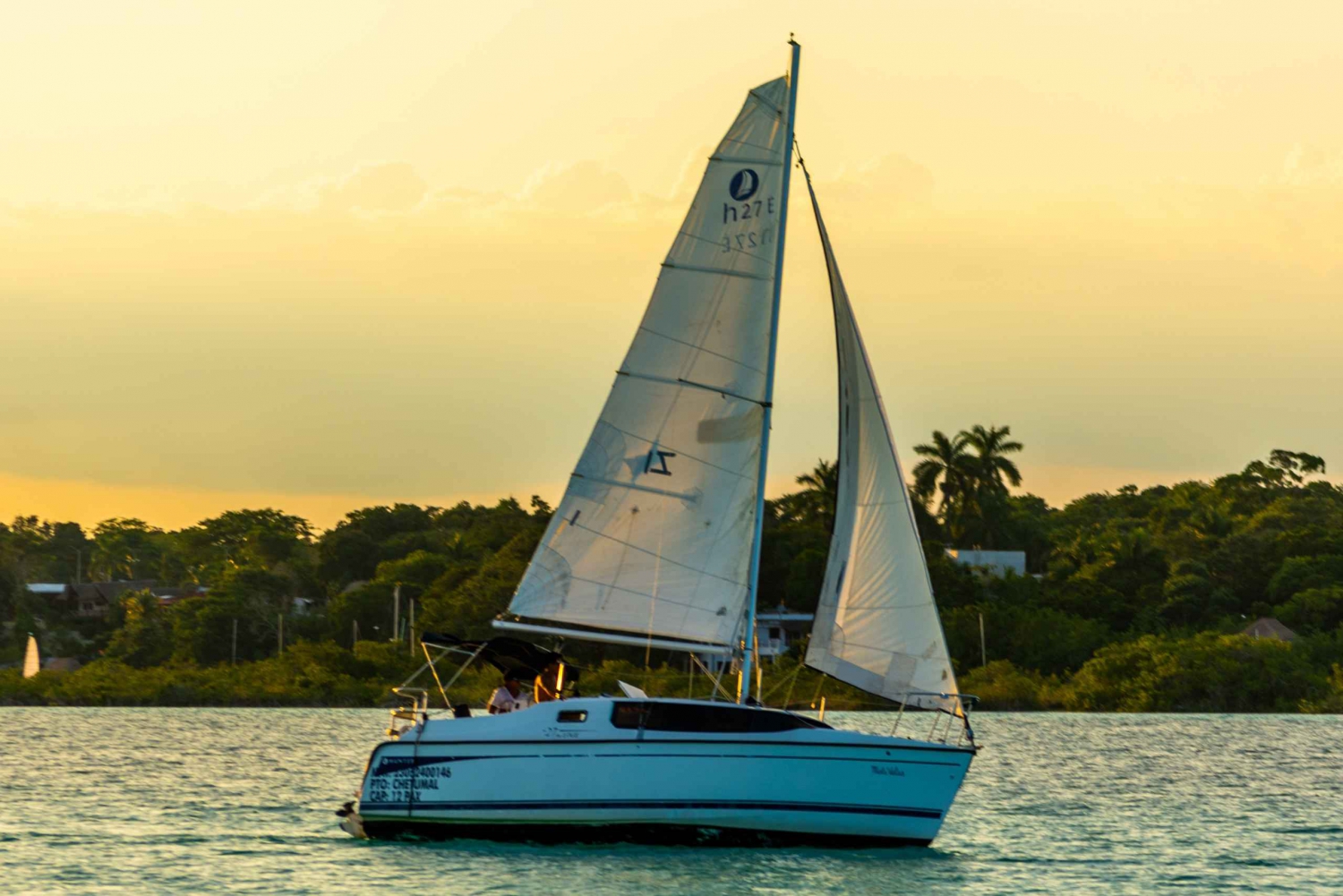 Bacalar: Lagoon of the Seven Colors Sunset Sailing Cruise