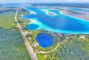 Laguna Bacalar: Tour en Pontón en Lancha y Balneario Mármol con Comidas