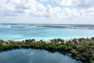 Bacalar’s Best: Cenote Azul and Lagoon Tour in Pontoon