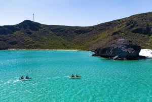 Aventura en Balandra: Senderismo, Kayak y Snorkel