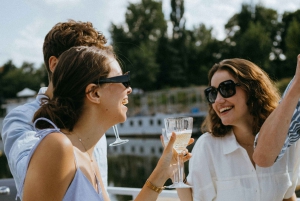 Tour de bares con bebida de bienvenida en CDMX