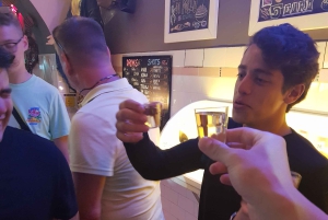 Tour de bares con bebida de bienvenida en CDMX