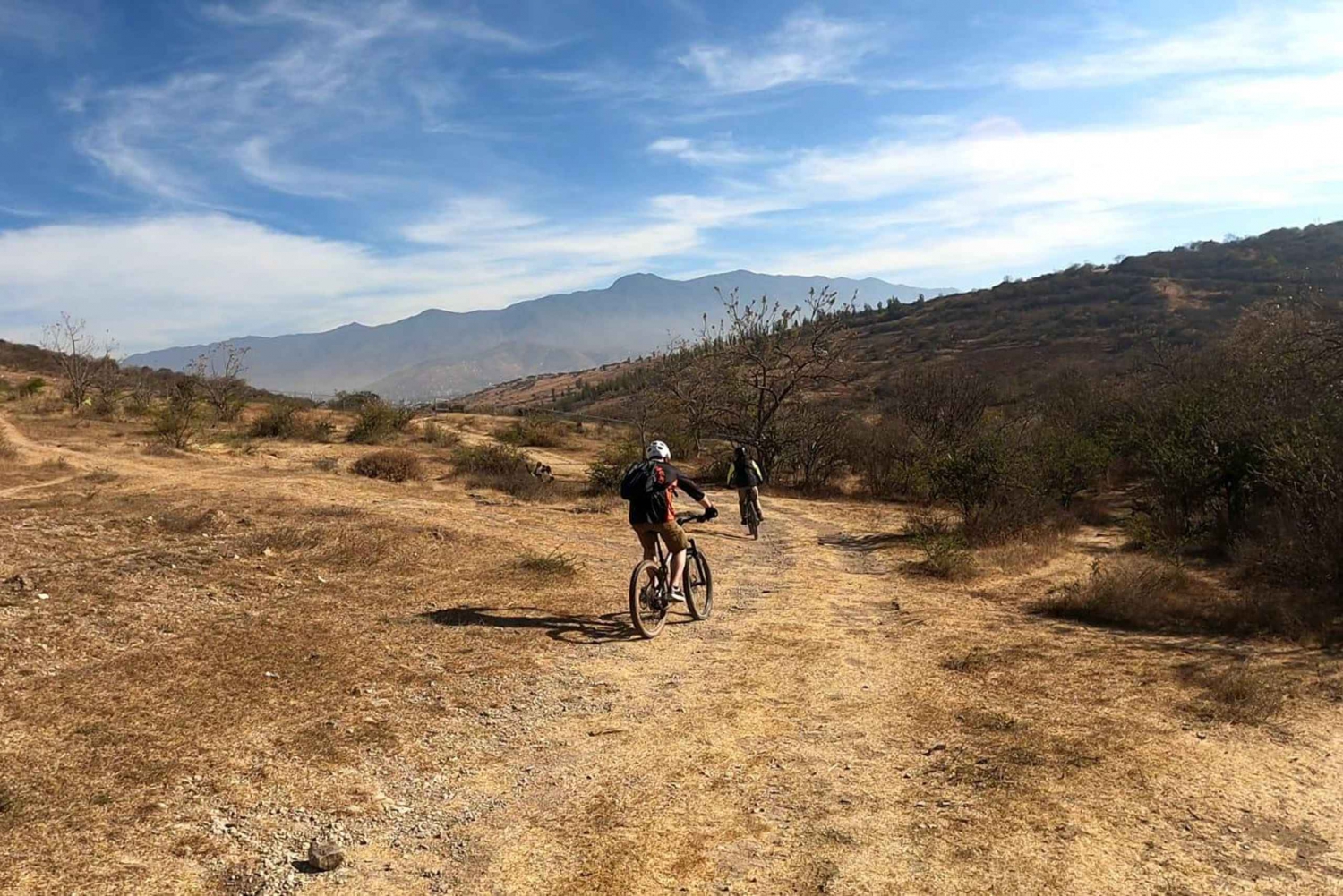 Bike ride though local ancient trails: Monte Alban & Atzompa