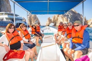 Cabo’s 1-Hour Glass-Bottom Boat: Arch & Stunning Wildlife