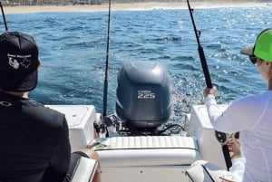 Cabo San Lucas: 26' Sea Pro 'Niebla' Fishing Charter