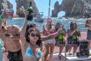 Cabo San Lucas: Adults-Only Boat Party with Drinks & Live DJ