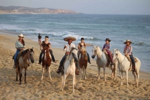 Cabo San Lucas: Una auténtica experiencia del Viejo Oeste