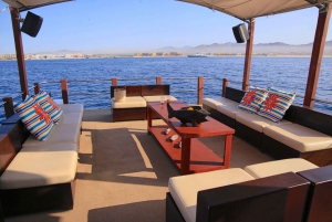 Cabo San Lucas: Private Catamaran Tour up to 22 People