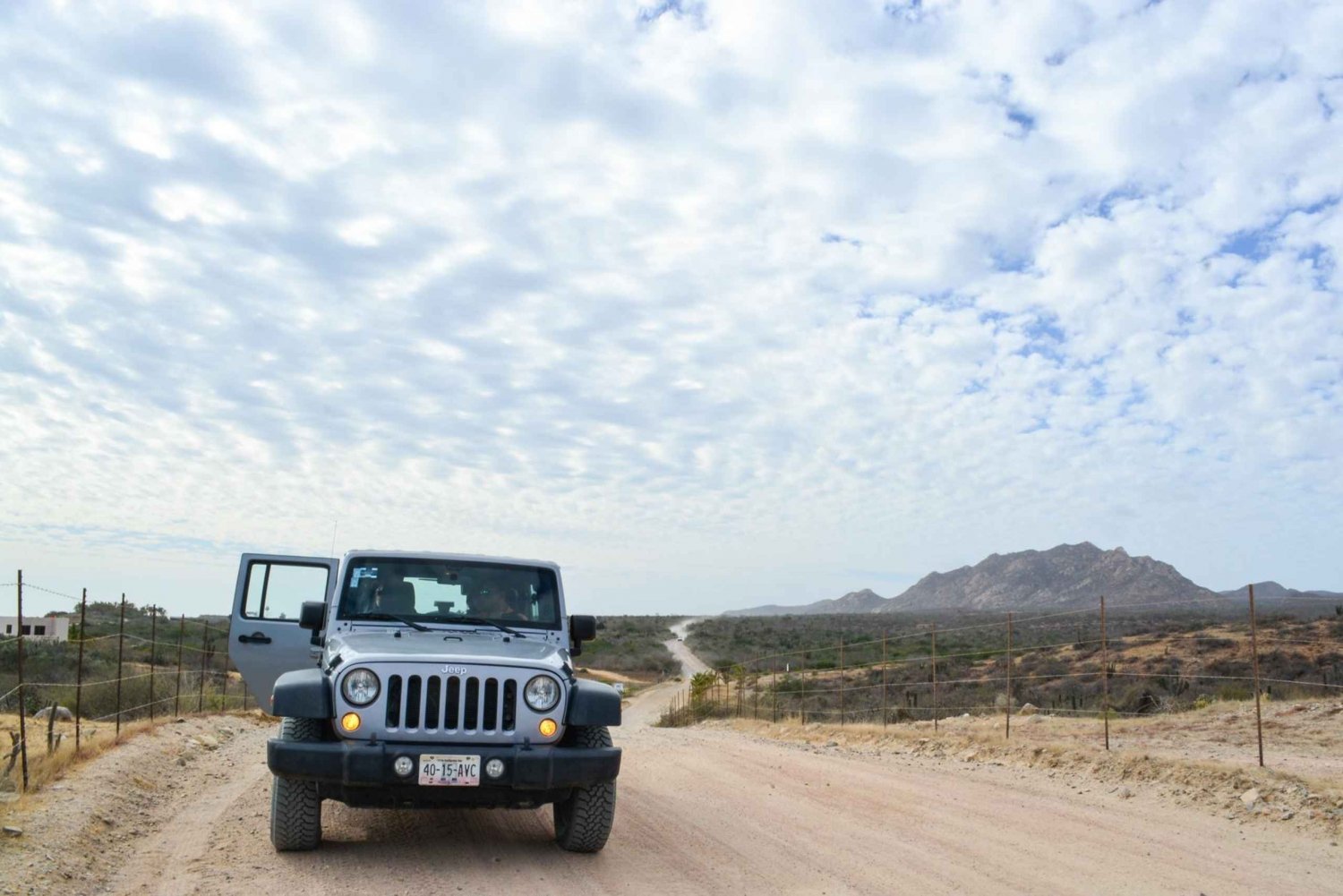 Cabo San Lucas: Private Jeep Tour to Santiago