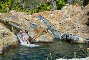 Cabo San Lucas: Private Jeep Tour to Santiago