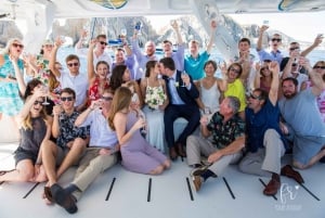 Cabo San Lucas: Private Yacht Wedding Celebration