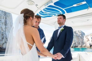 Cabo San Lucas: Private Yacht Wedding Celebration