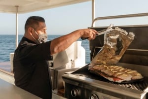 Cabo San Lucas: Excursión de Avistamiento de Ballenas con Buffet y Barra Libre