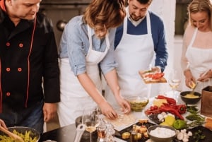 CANCÚN Clase de Cocina VIP de 4 platos con Tequila o Mezcal