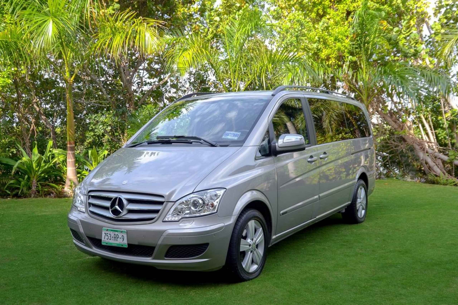 Cancun Airport Luxury Private Van Transfer
