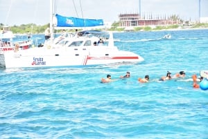 Cancun: Catamaran Unlimited to Isla Mujeres