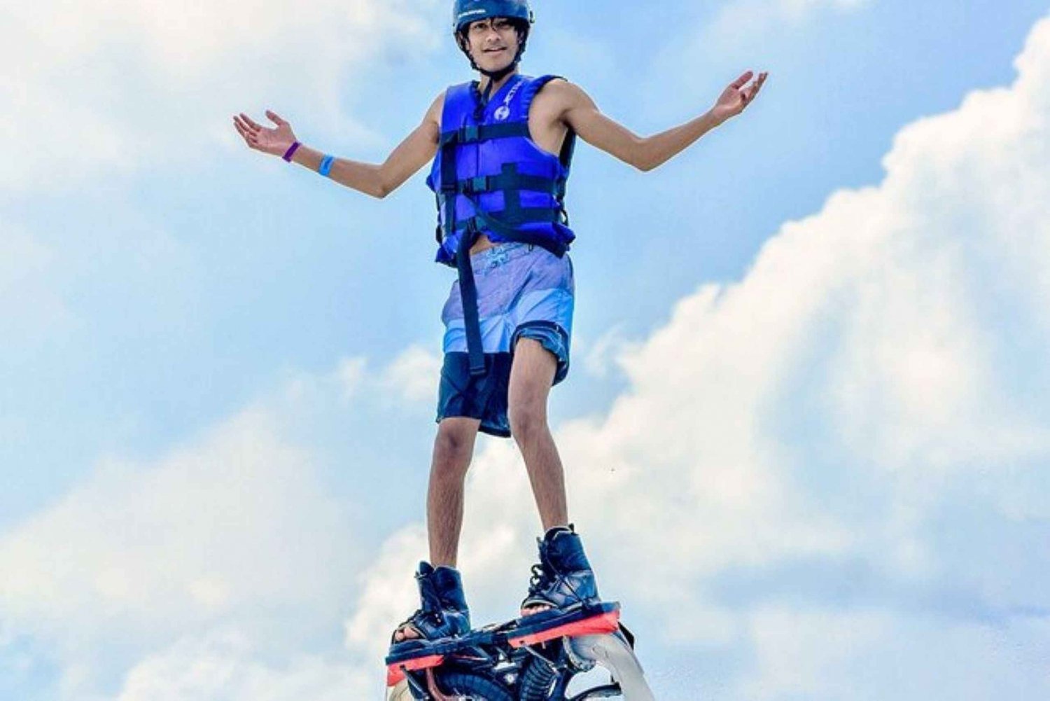 Cancún: Experiencia Flyboard - Sobrevuela la Laguna