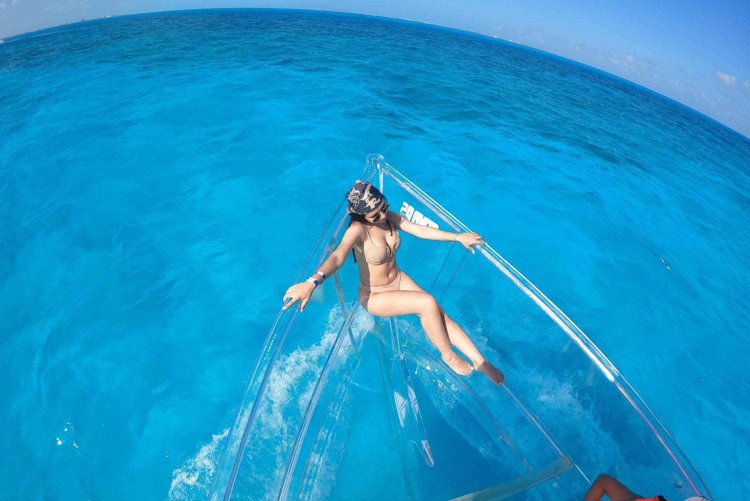 Cancun: Glass-Bottom Boat Tour of Nichupté Natural Reserve