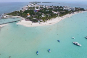 Cancun: Isla Mujeres Cruise with Snorkeling & Open Bar