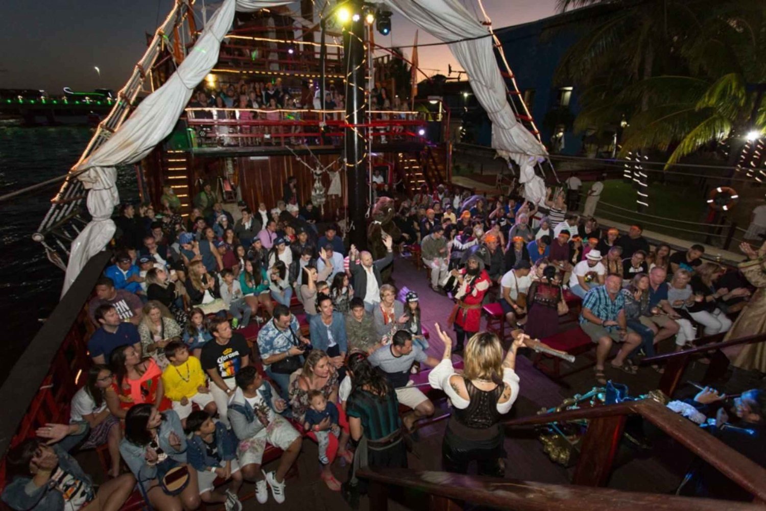 Cancun Jolly Roger Pirate Ship Night Show Including Dinner 2024