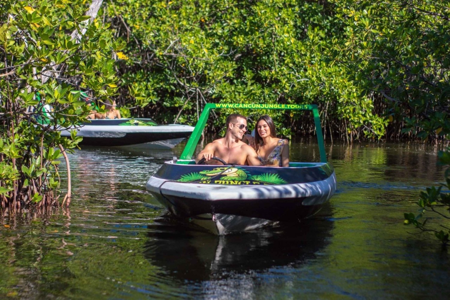 Cancún: Self-Guided Nichupté Lagoon Speedboat Tour