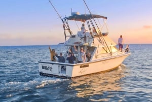 Cancún: paseo en barco de pesca deportiva compartido con bebidas