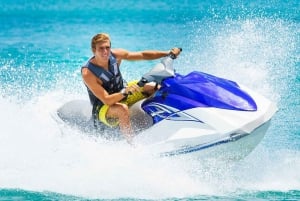 Cancún: Nadar Volar y Cabalgar sobre el Mar