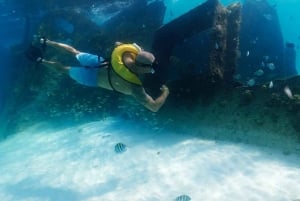 Cancún: Nadar Volar y Cabalgar sobre el Mar