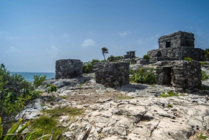 Cancún: Tulum Archaeological Site and Cenote Guided Tour