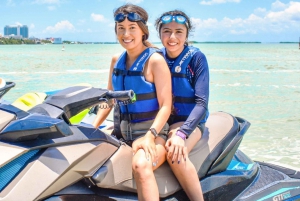 Cancun: WaveRunner Ride