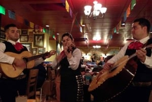 Cantina Tour Ciudad de México: Tour a pie, sorbos y mariachi