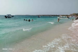 Cartagena: 5 ISLANDS by speedboat with SNORKELING & LUNCH