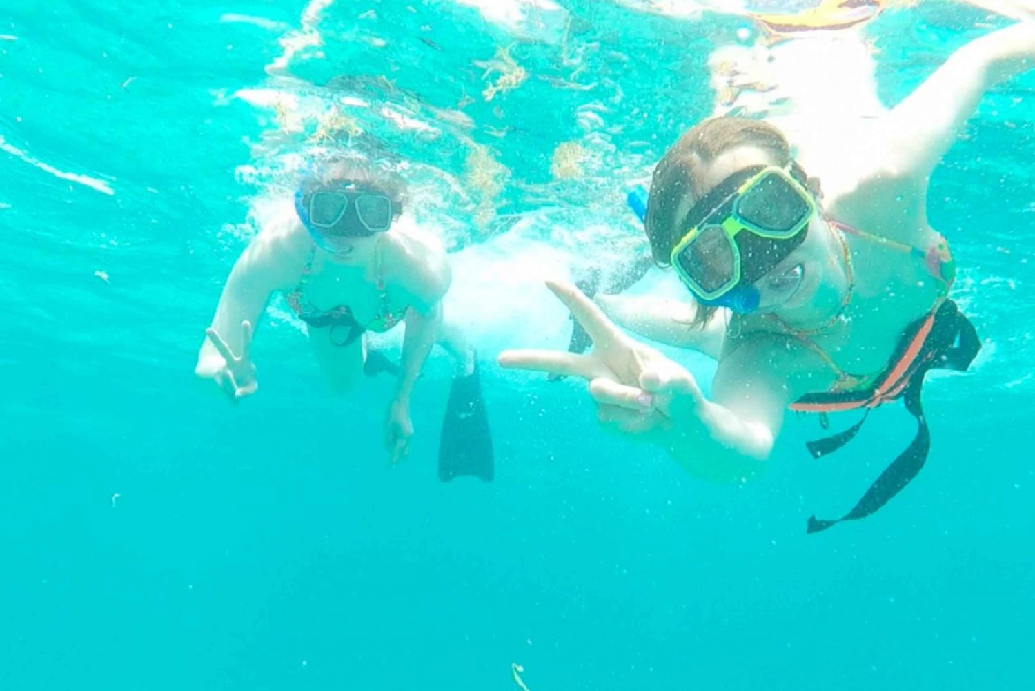 Catamarán y Snorkel en Arrecife de Cancún a Isla Mujeres