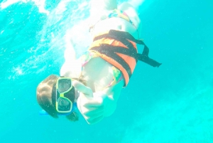 Catamaran & Reef Snorkeling Cancun to Isla Mujeres
