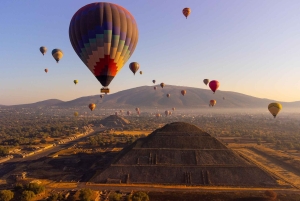 CDMX: balloon ride over Teotihuacan with transportation included