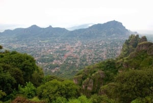 CDMX: Day Tour to Tepoztlán