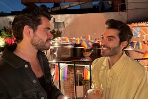 Tour LGBT en CDMX: 3 clubes + transporte + anfitrión