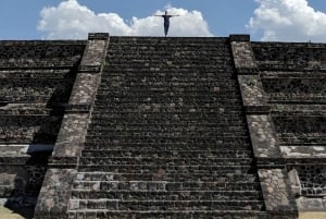 CDMX: Visita Temprana a Teotihuacán