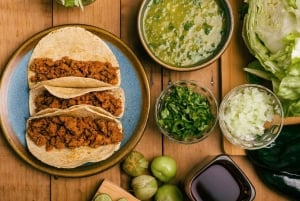 CDMX: Ruta nocturna de tacos y mezcal