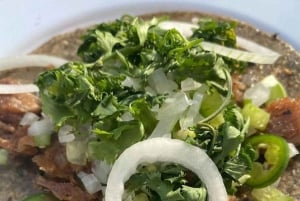 CDMX: Ruta nocturna de tacos y mezcal