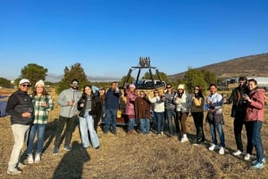 CDMX Teotihuacan balloon flight, breakfast & pickup & Mezcal