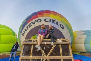 CDMX Teotihuacan balloon flight, breakfast & pickup & Mezcal