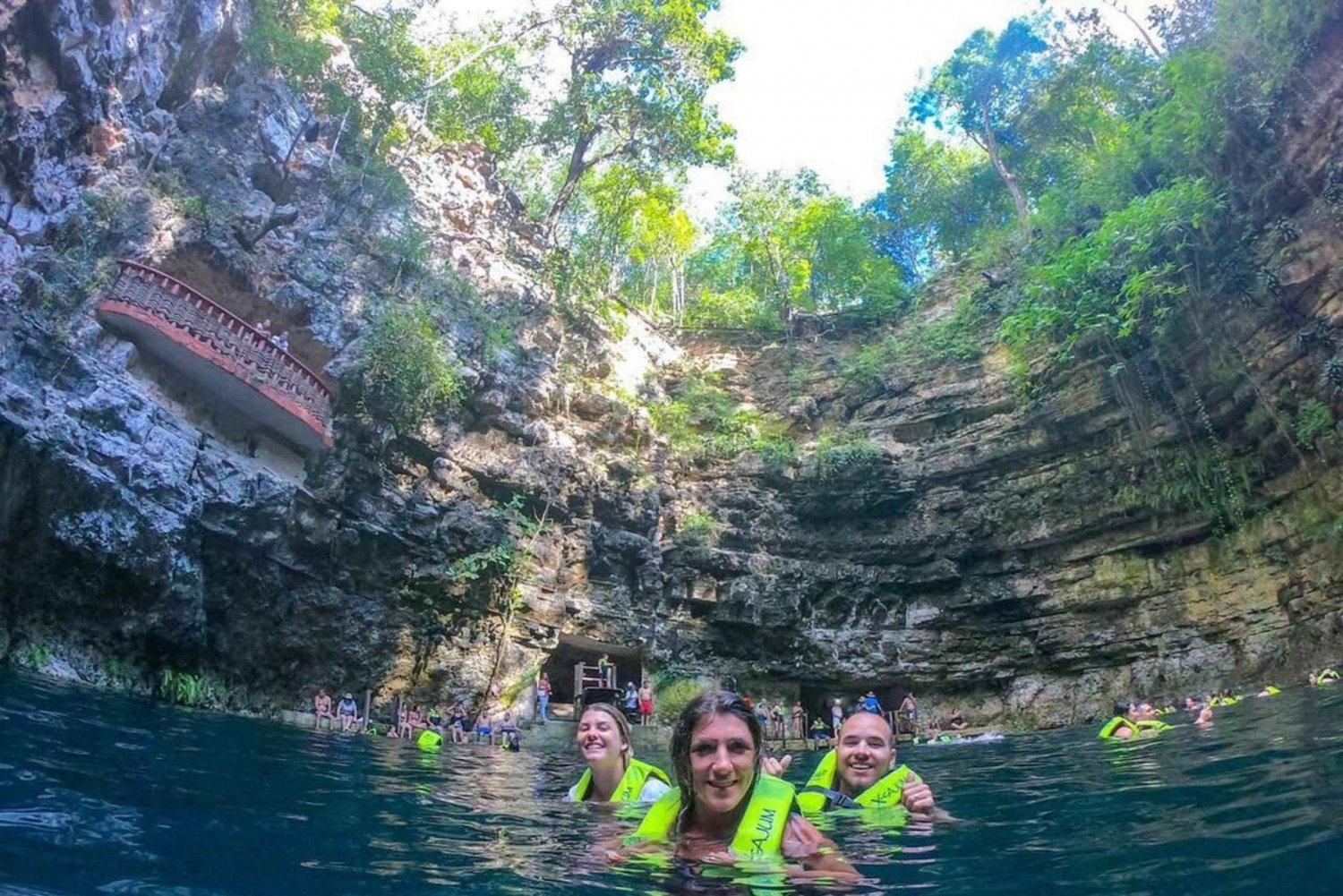 CENOTE XCAJUM PARQUE ECOTURISTICO CERCA DE CHICHEN ITZA