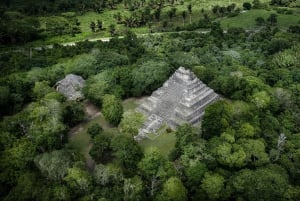 Ruinas de Chacchoben y Laguna de Bacalar Transporte Privado