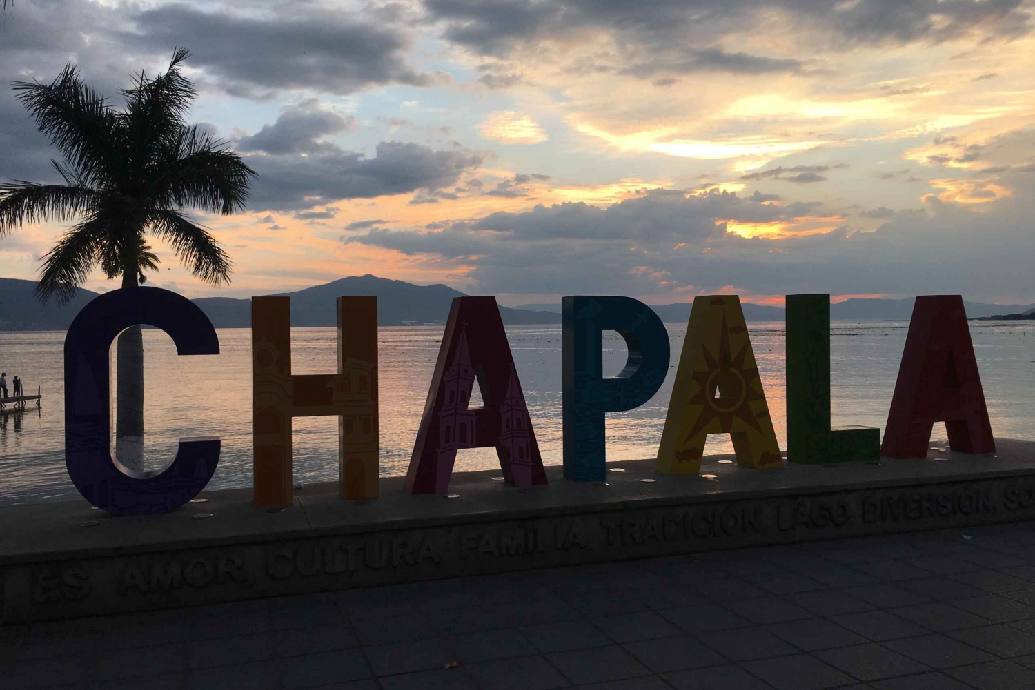 'Chapala y Ajijic: Paseo Privado y Encantador'