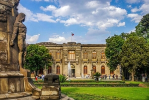 Chapultepec Castle Tour: Explore the Luxurious Chambers