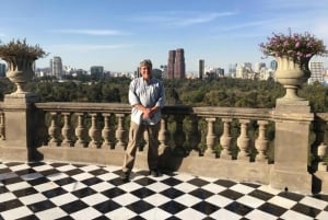 Museo de Chapultepec: Visita al Museo de Antropología Plus