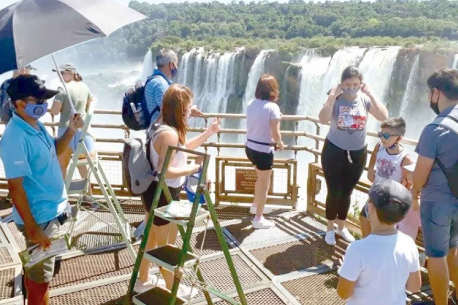 Chiapas: Zona Arqueológica Toniná y Cascada El Corralito